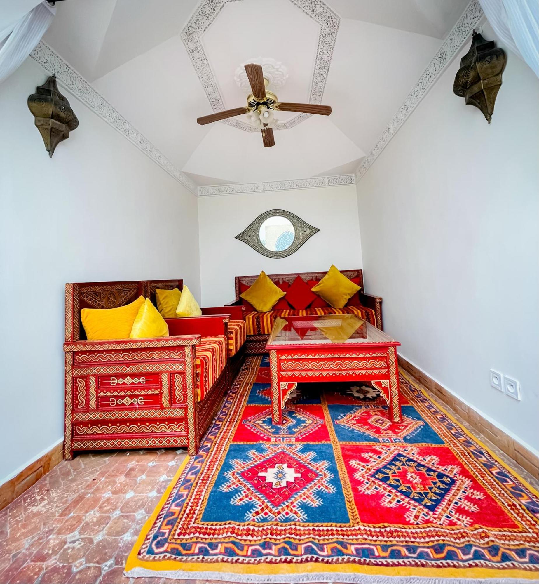 Riad Farasha *